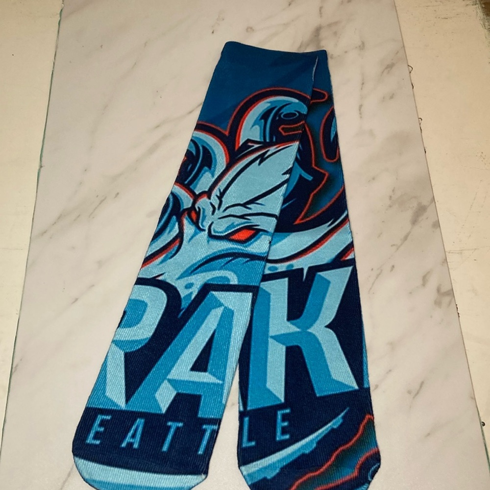 NIB Seattle Kraken Hockey Socks Women’s Sz M 7-8